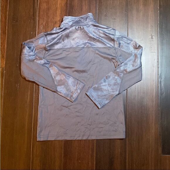 Under Armour 1/3 Zip Pullover - Picture 4 of 4